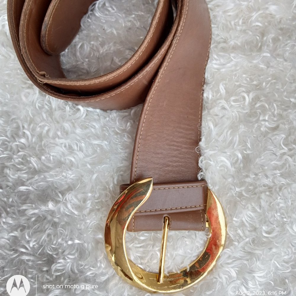 MOVADO RARE ENGLISH TAN BELT